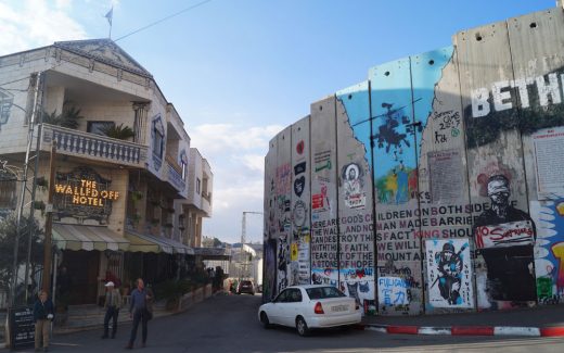 Bethlehem auf eigene Faust: Heftige Realität