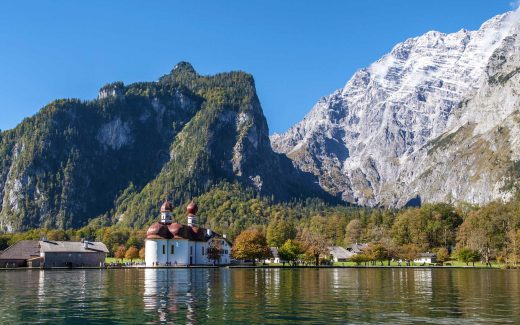 Schifffahrt auf dem Königssee: Am Fuße des Watzmann