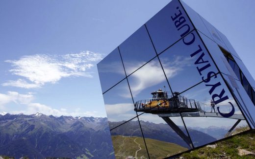 Crystal Cube: Essen im verspiegelten Glaswürfel in Tirol