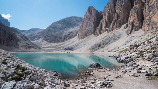 Hüttenwanderung im Rosengarten: Mitten in den Dolomiten
