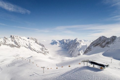Die 7 schneesichersten Skigebiete in Deutschland