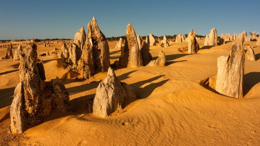 Pinnacles in Australien:  Skurrile Felsnadeln in der Wüste