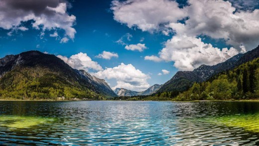 E-Biken im Drei-Seen-Gebiet im Chiemgau: Fast wie Kanada