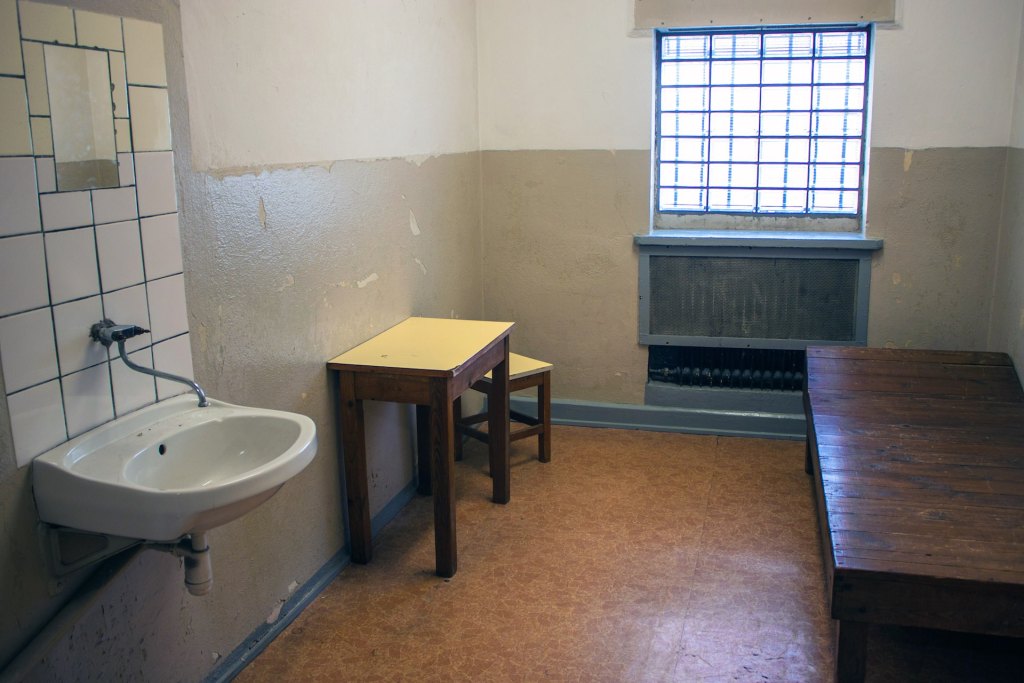 hohensch-nhausen-zeitreise-im-stasi-gef-ngnis-in-berlin-home-of-travel