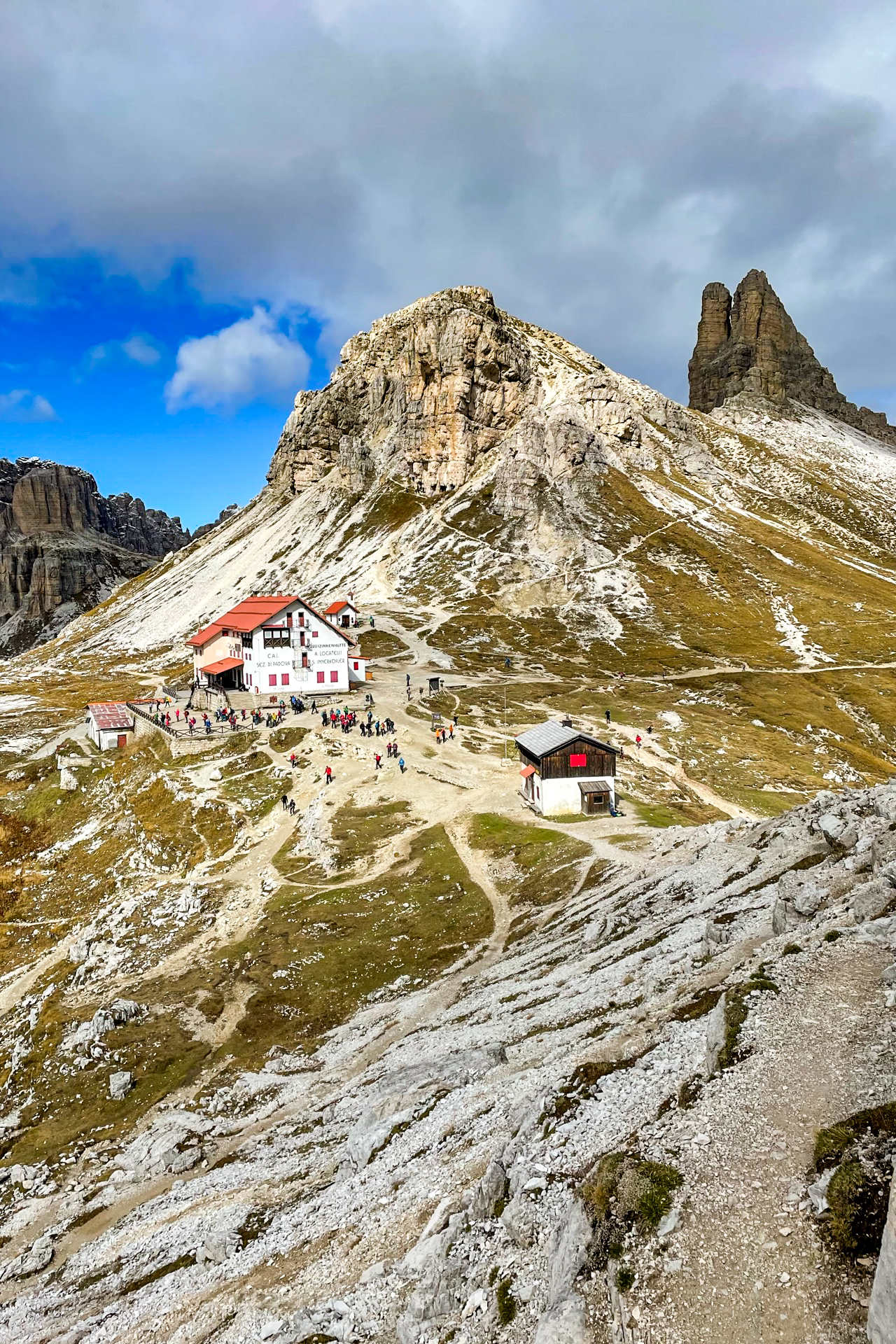 Dreizinnenhütte in den Dolomiten – HOME of TRAVEL