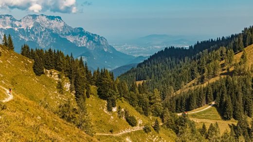 Purtschellerhaus: Wanderung zur Hütte in zwei Ländern