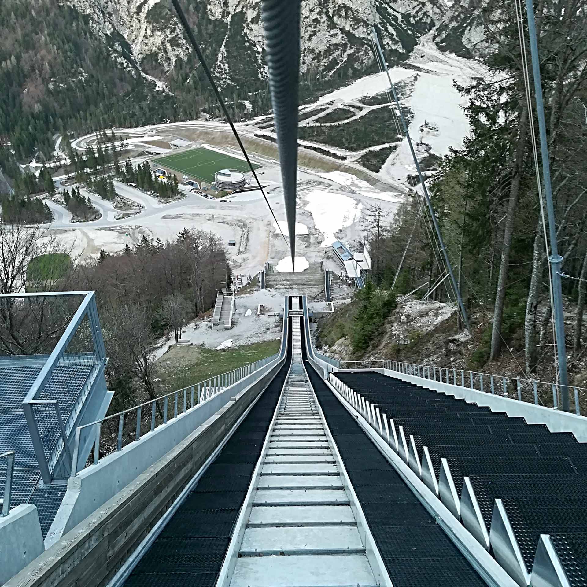 Planica: Die steilste Zipline der Welt in Slowenien