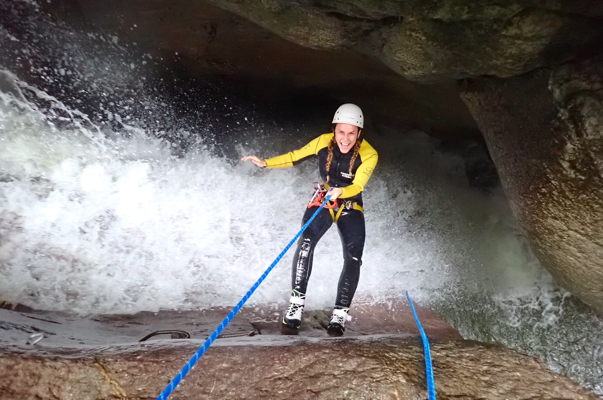 Adrenalin pur: Canyoning in der Starzlachklamm im Allgäu