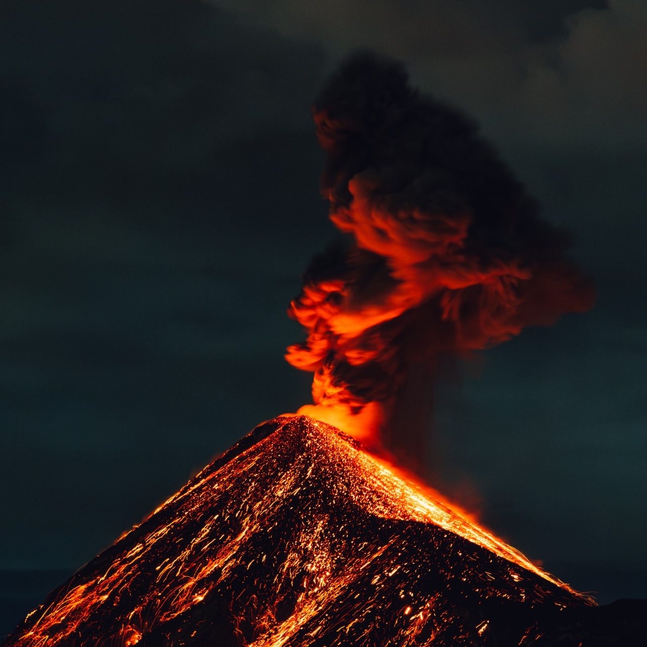 Die 13 spektakulärsten Vulkane, die man besteigen kann