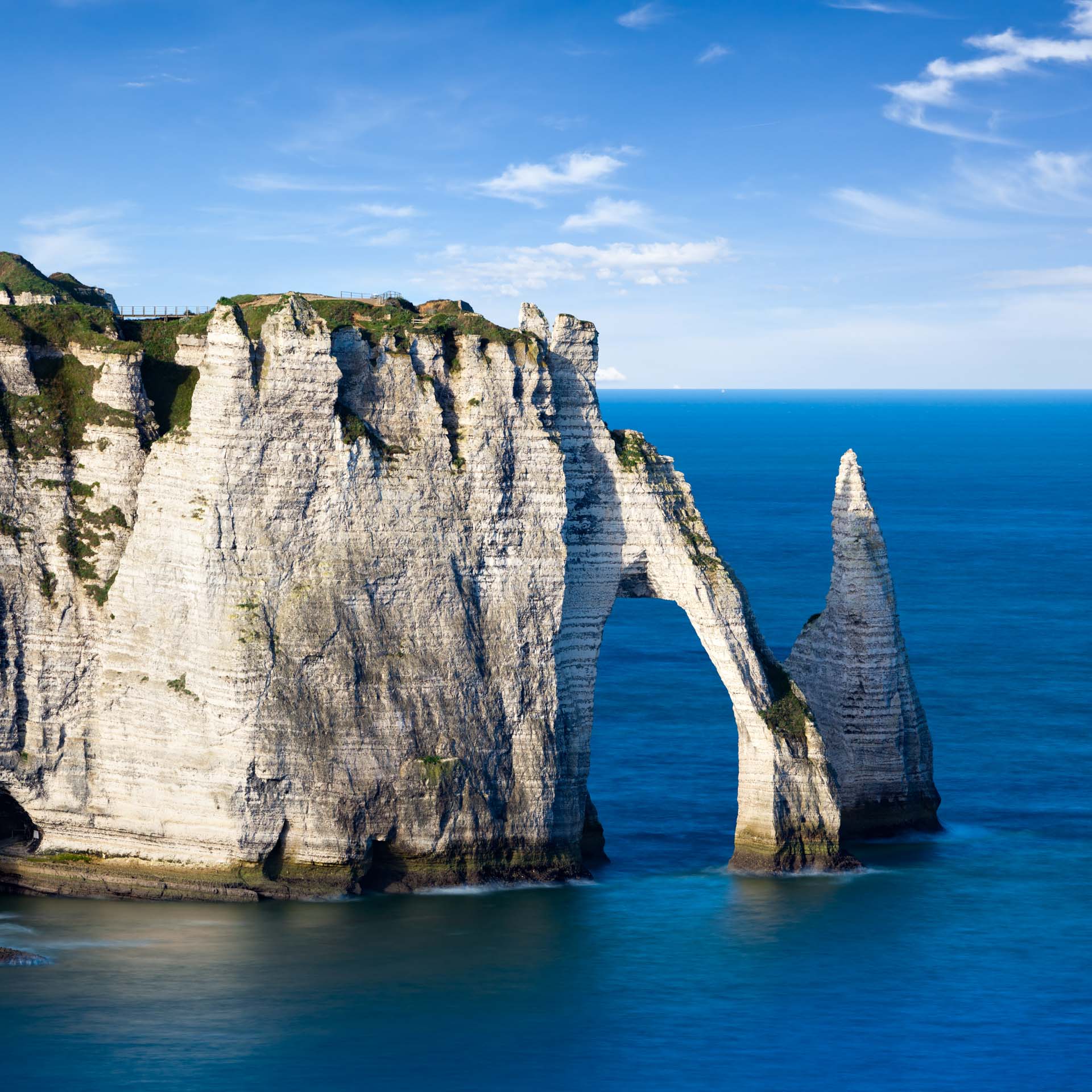 Falaises von Étretat: Majestätische Kreide-Klippen