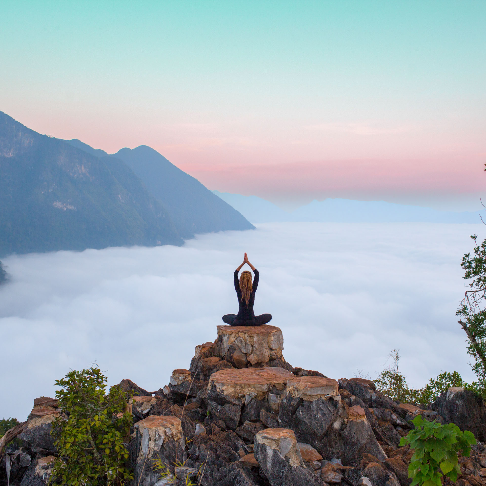 Phadeng Peak: Über den Wolken von Nong Khiaw in Laos