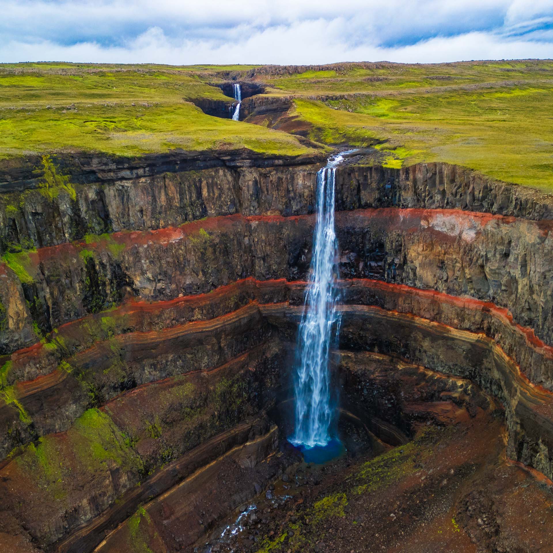 Hengifoss: Naturwunder und Wasserfall Islands