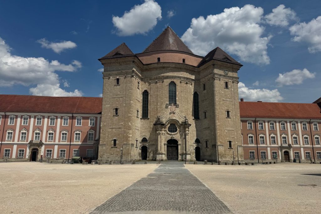 Besuch im Kloster Wiblingen: Ein Barockjuwel bei Ulm