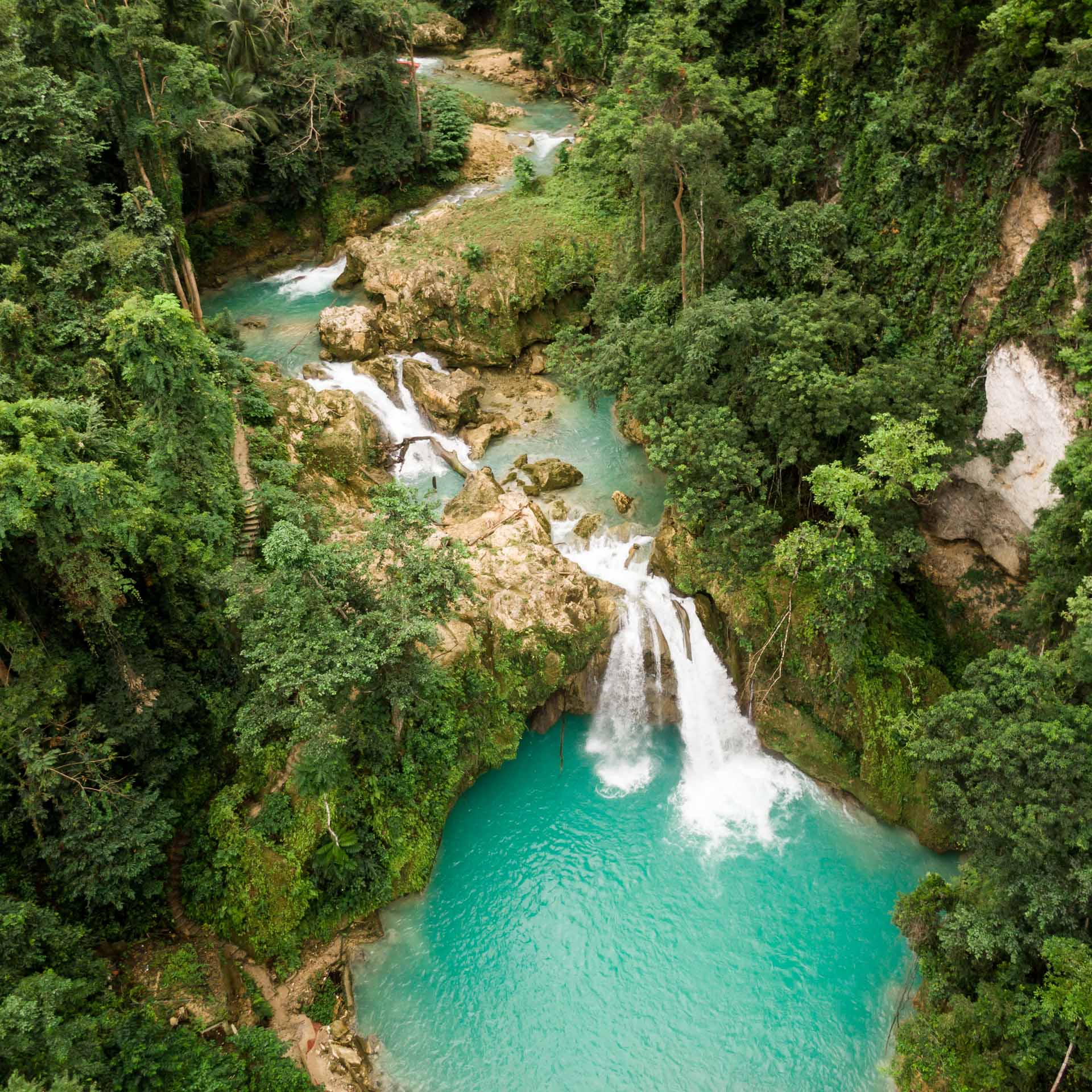 Canyoning bei den Kawasan Falls auf Cebu: Adrenalin pur