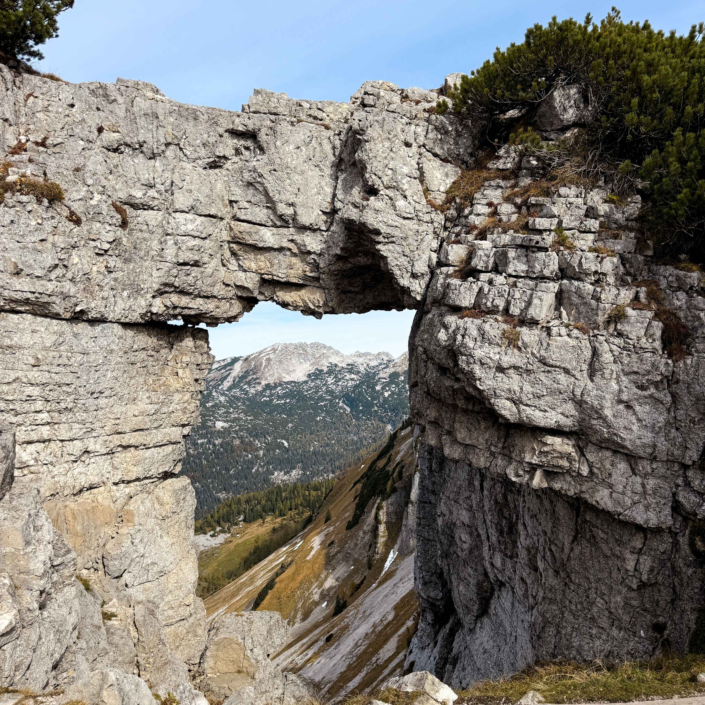 Loserfenster: Wanderung zum Felstor im Salzkammergut