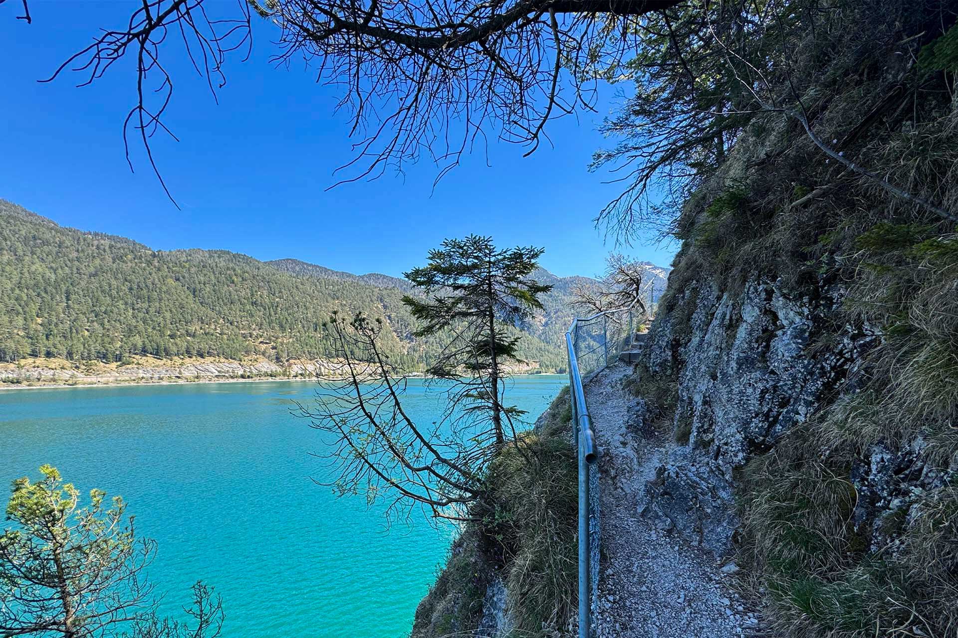 Mariensteig am Achensee: Schönste Uferwanderung