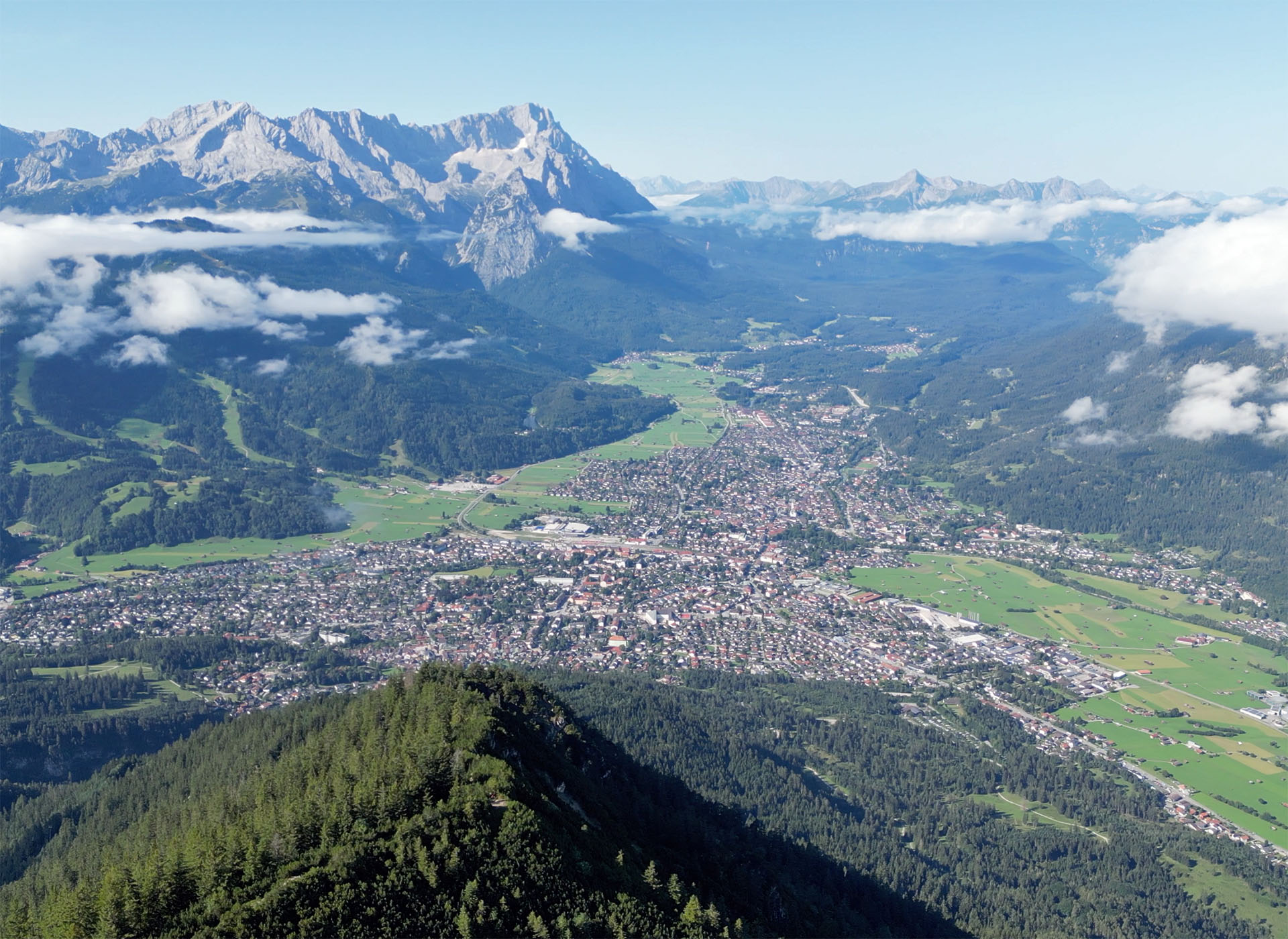 Panoramaberg Wank: Wanderung mit Zugspitzblick