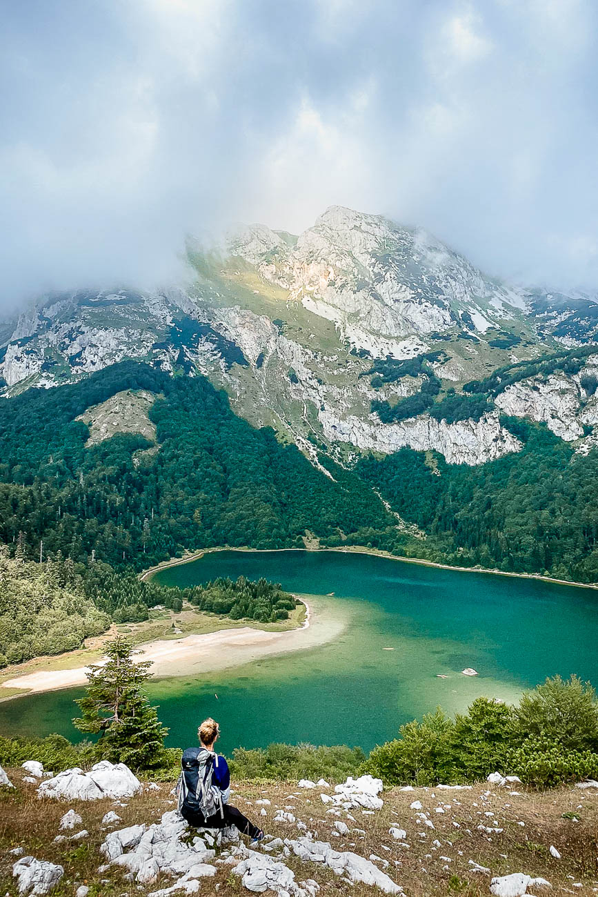 Trnovačko See: Tour zum Geheimtipp im Balkan 